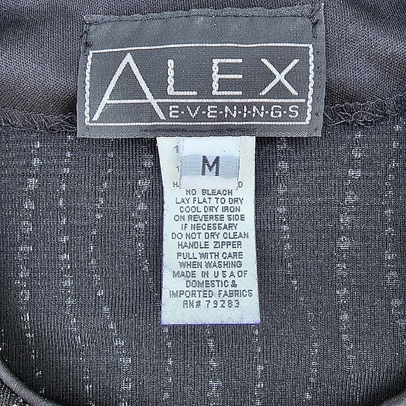 Alex Evenings Metallic Wave Stripe Black Zip-Up Long Sleeve Mob Wife Cardigan - Picture 7 of 8